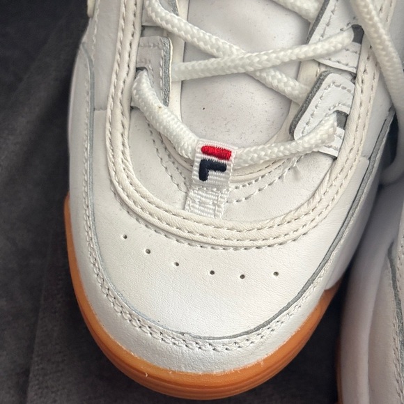 Fila Women's White and Gum Sneakers - Picture 10 of 12